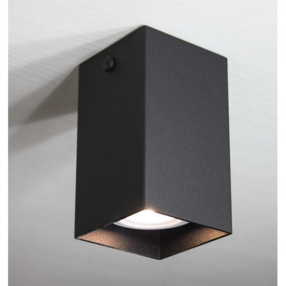 Светильники споты накладные