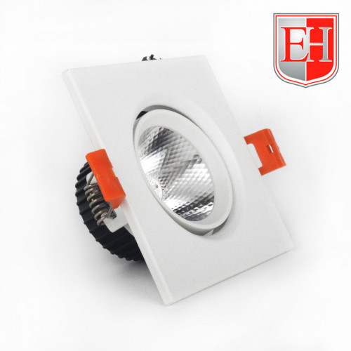 Поворотный точечный светильник ElectroHouse LED 5Вт белый металл Поворотный точечный светильник ElectroHouse LED 5Вт белый металл